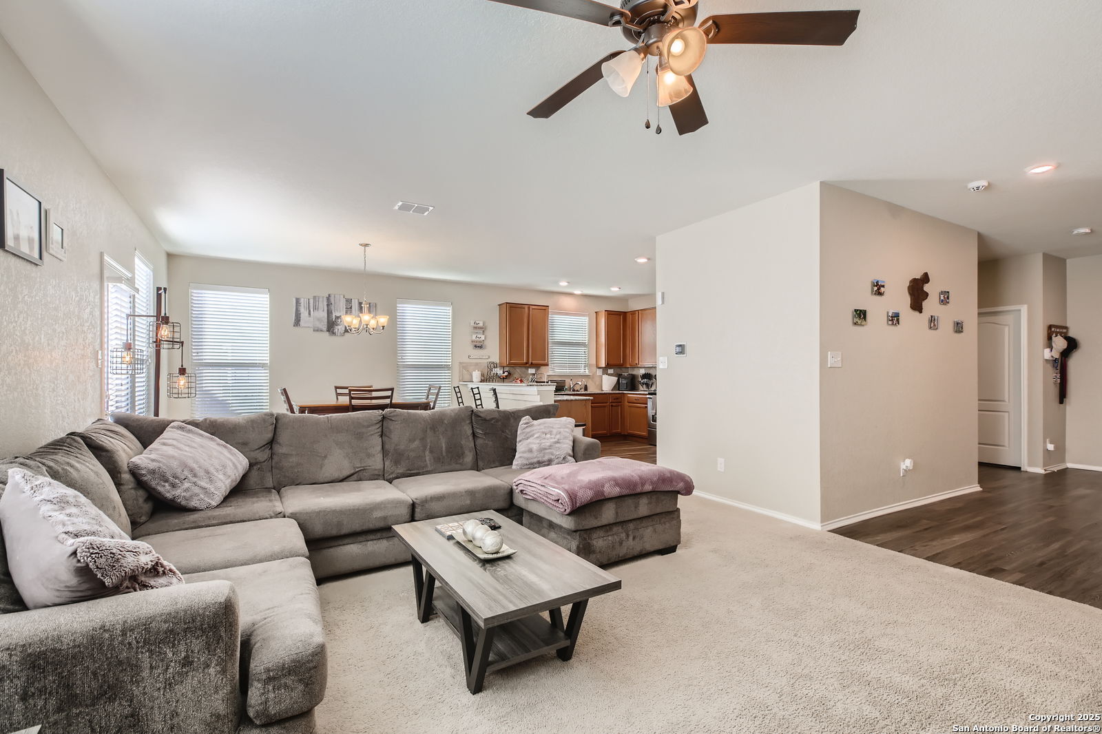 10312 Roadrunner Ridge San Antonio, TX 78245 - Photo 6 of 26