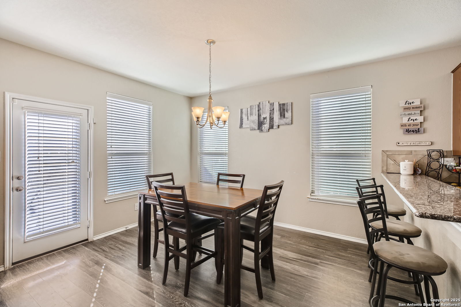 10312 Roadrunner Ridge San Antonio, TX 78245 - Photo 7 of 26