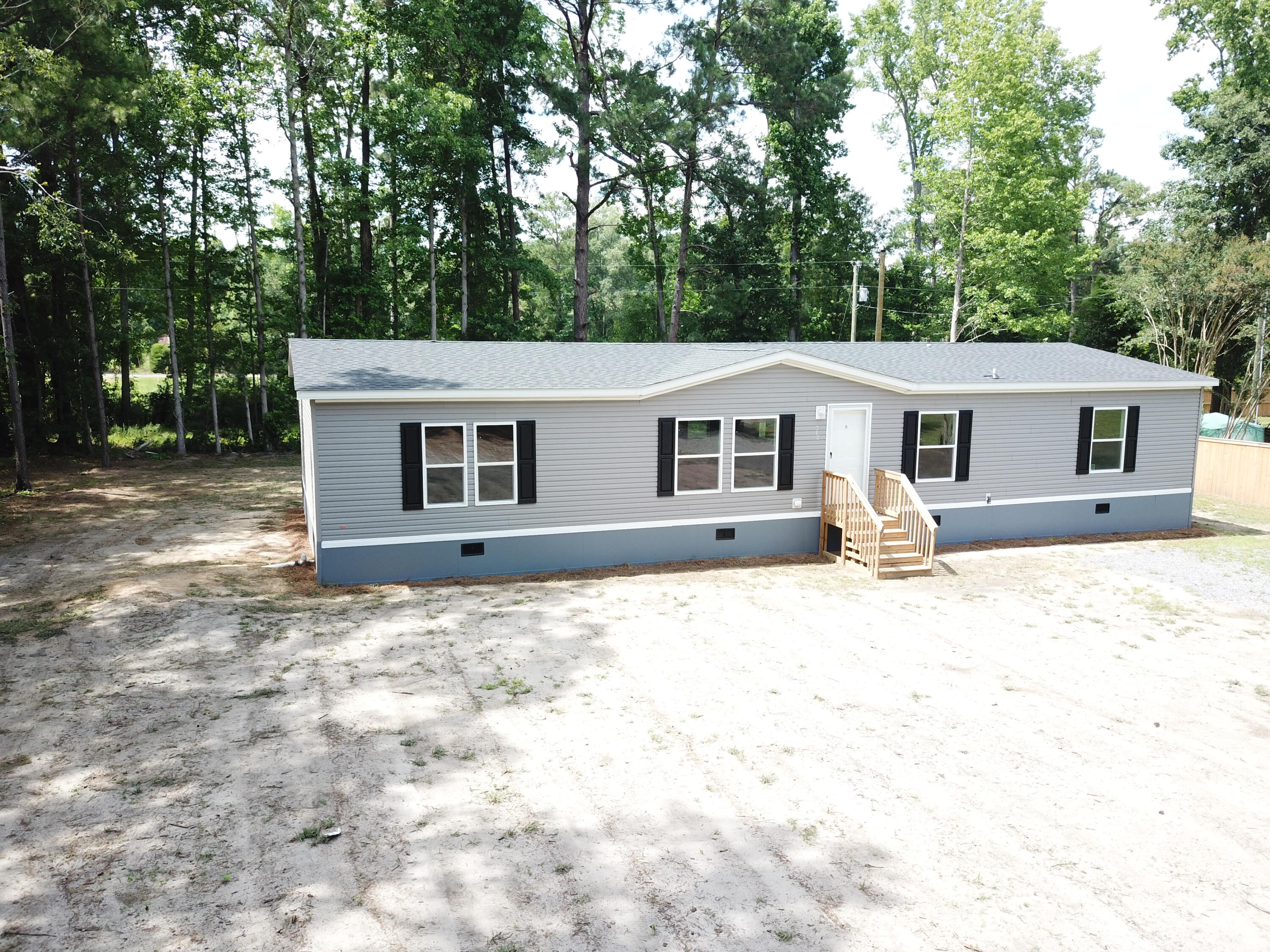 610 Rabbitpatch Lane St. Stephen, SC 29479 - Photo 5 of 17 Air 4