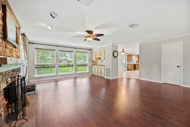 $415,000 | 7403 Foxton Pl Court, Houston, TX 77095