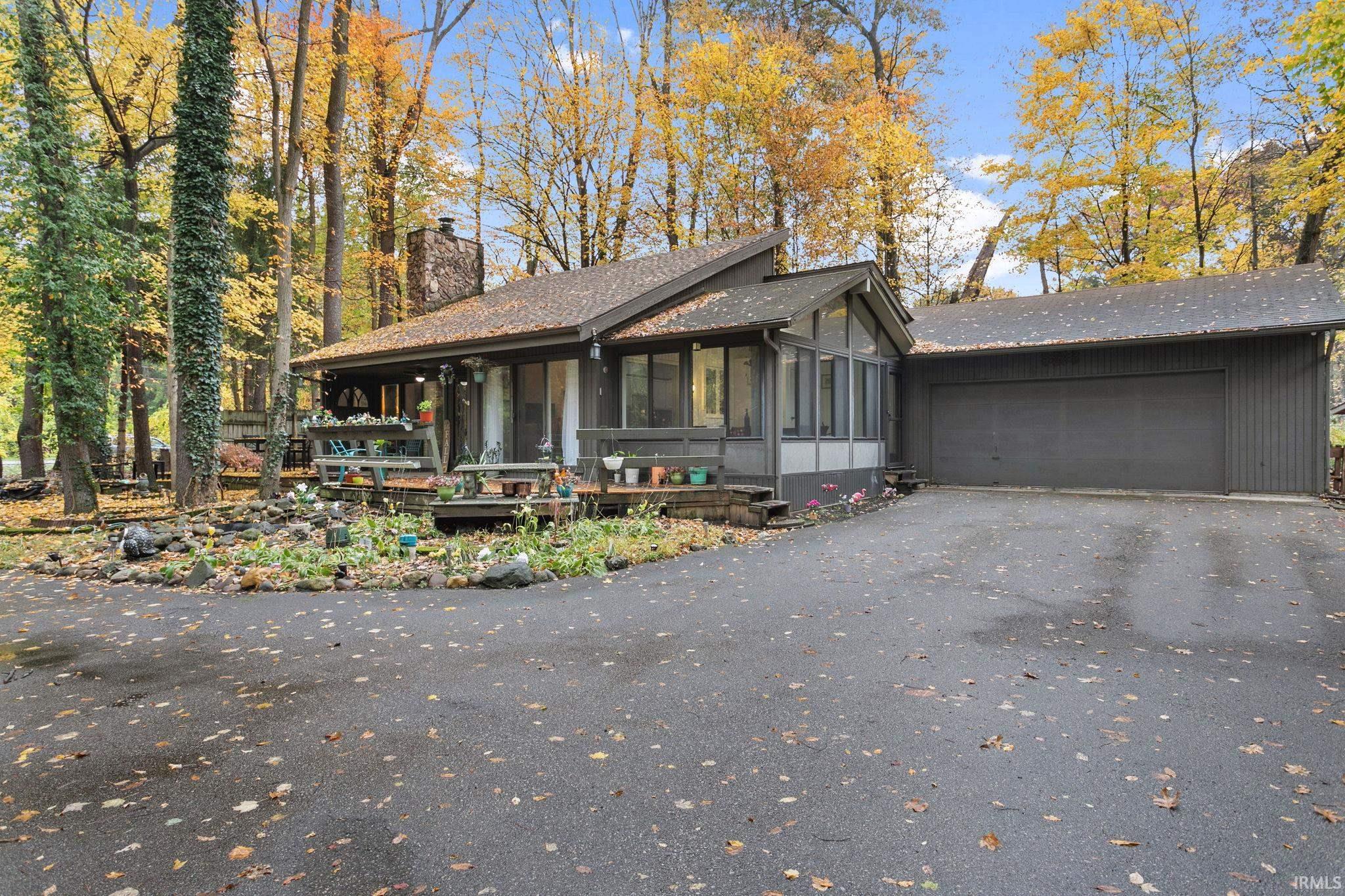 51720 Juniper Road South Bend, IN 46637 - Photo 1 of 28 Gallery Image 1