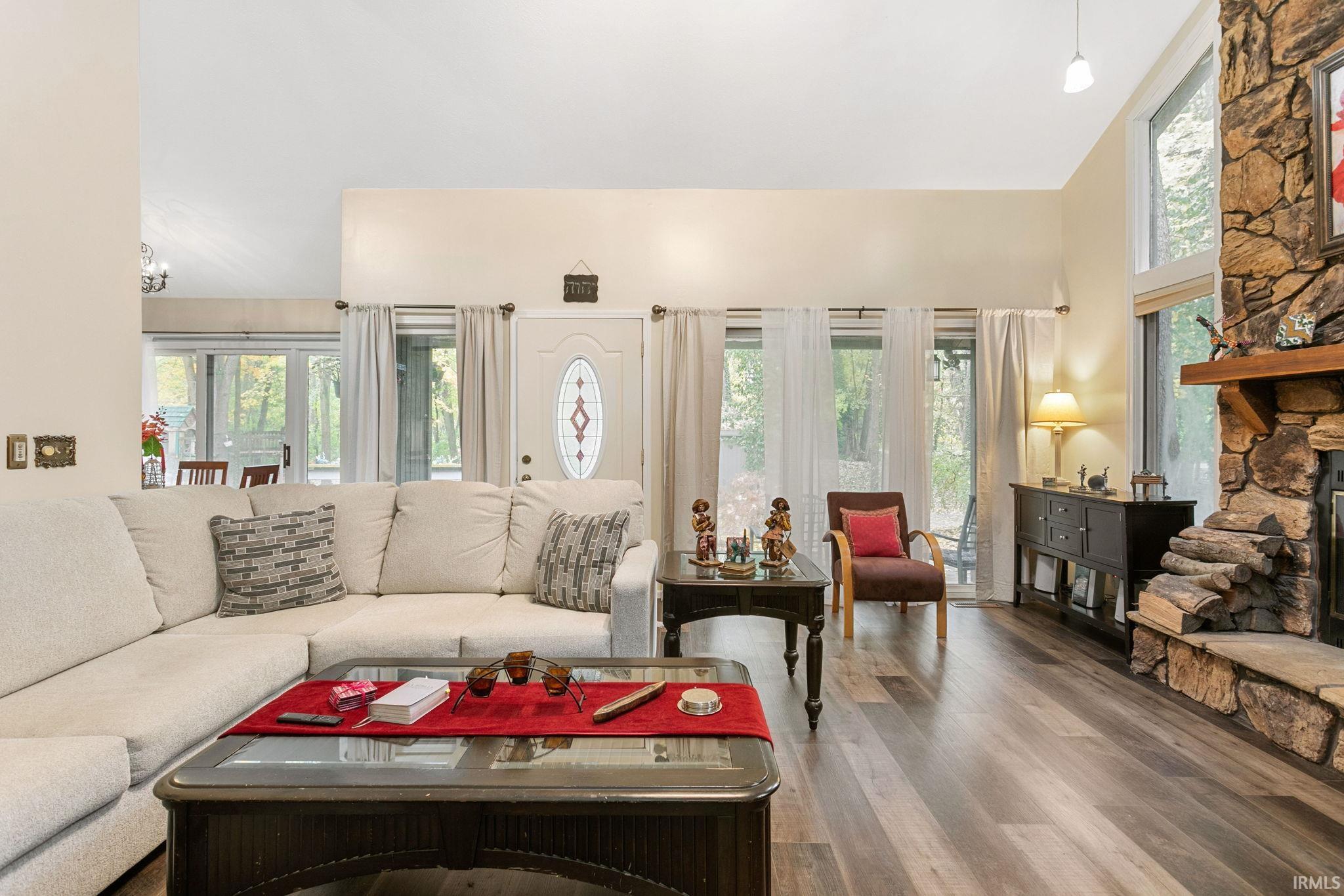 51720 Juniper Road South Bend, IN 46637 - Photo 5 of 28 Gallery Image 5