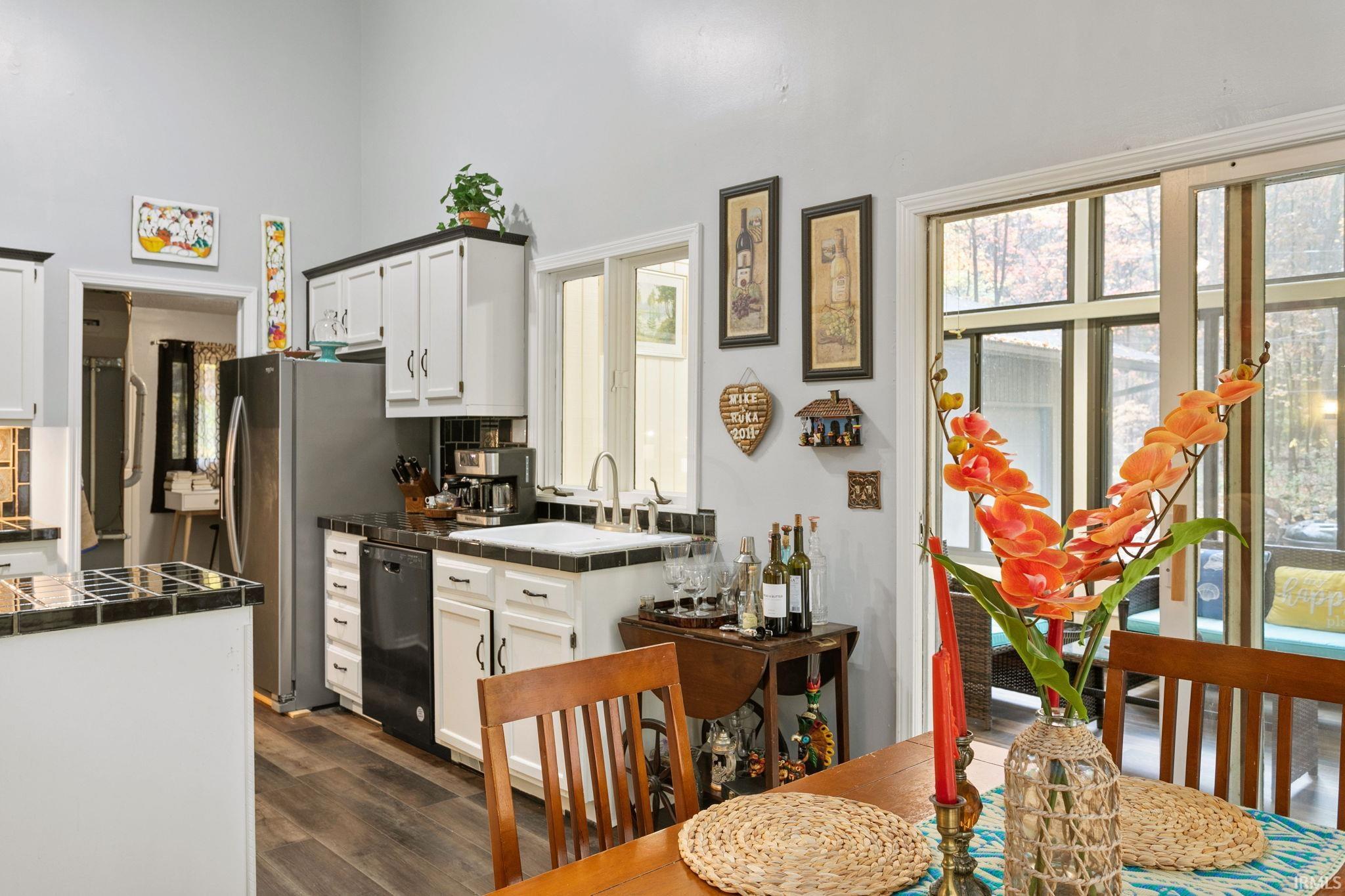 51720 Juniper Road South Bend, IN 46637 - Photo 10 of 28 Gallery Image 10