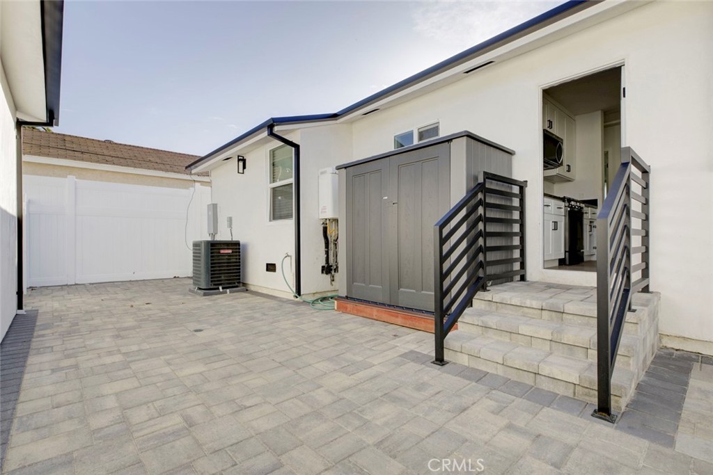 2238 North N Keystone Burbank, CA 91504 - Photo 15 of 21 a view of an entryway with stairs