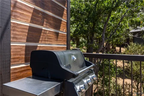 $1,695,000 | 43778 Colusa Drive, Big Bear Lake, CA 92315