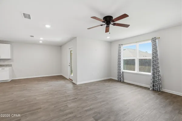 $2,450 | 4753 Firefly Lane, Panama City, FL 32404