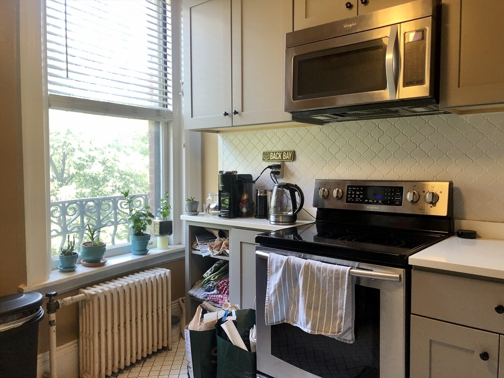 259 Beacon Street, Unit 32 Boston, MA 02116 - Photo 6 of 18