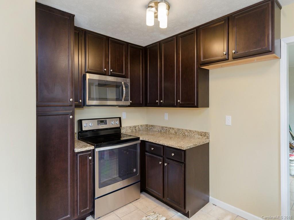 143 Morgan Road Hendersonville, NC 28739 - Photo 6 of 22