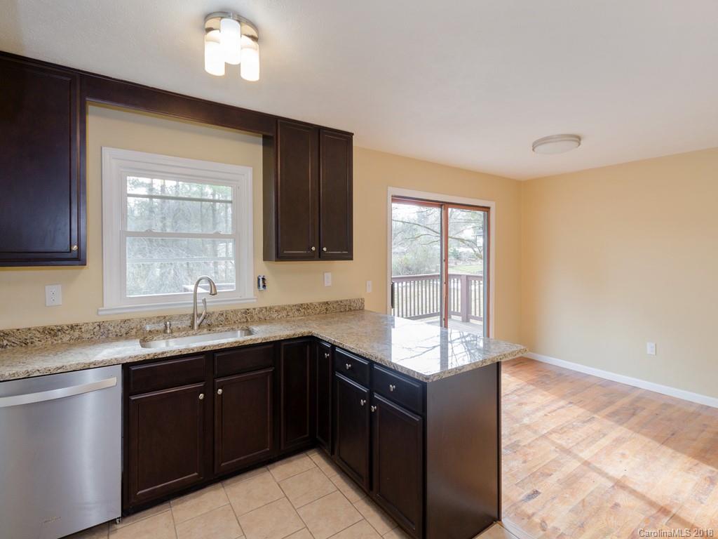 143 Morgan Road Hendersonville, NC 28739 - Photo 7 of 22