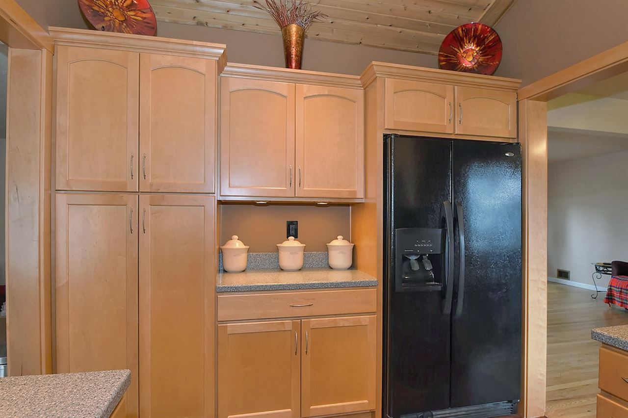 1112 North Bessie Road Spokane Valley, WA 99212 - Photo 8 of 20