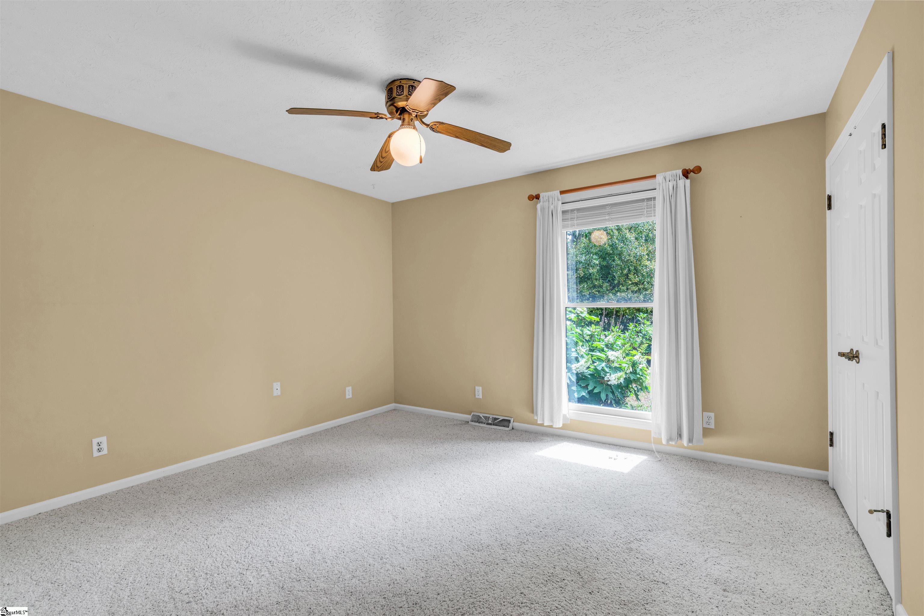 1 Dove Tree Road Greenville, SC 29615 - Photo 17 of 31 Gallery Image 17