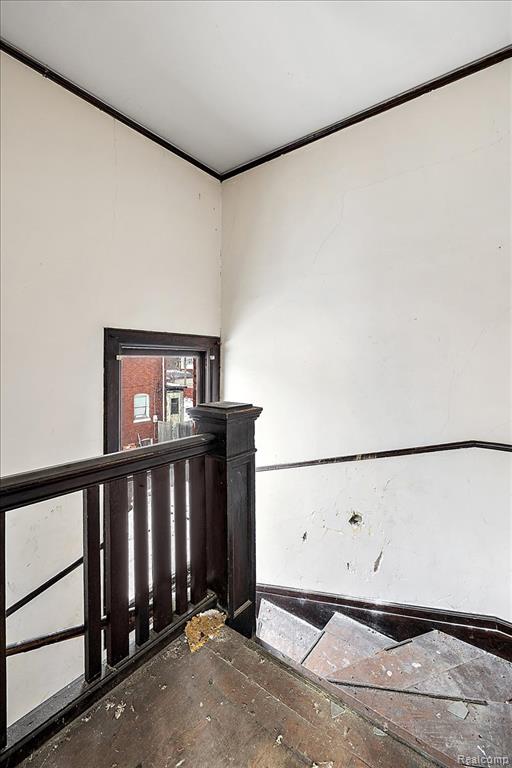 3000 Field Street Detroit, MI 48214 - Photo 20 of 77