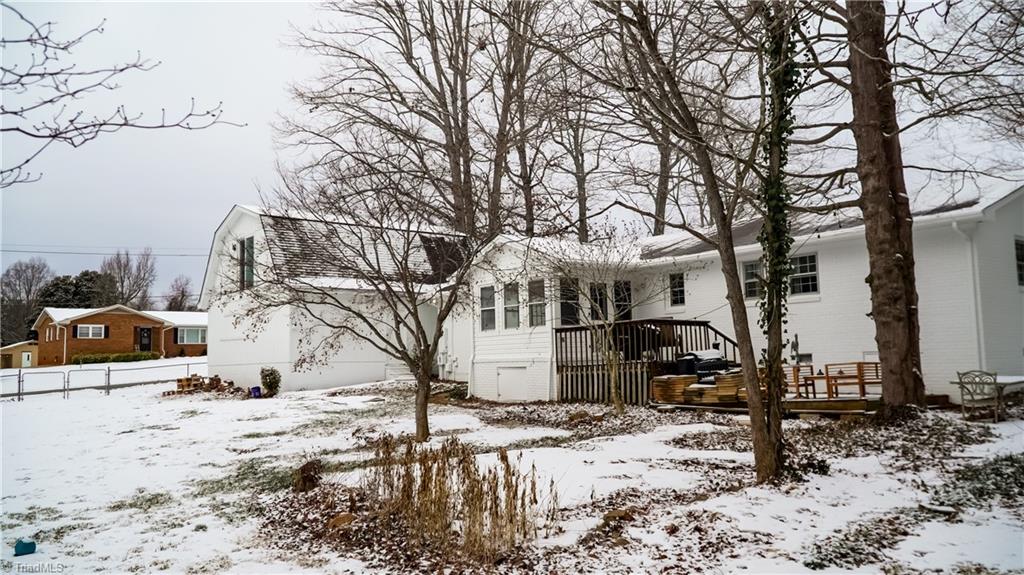 498 Salem Church Road Reidsville, NC 27320 - Photo 2 of 26