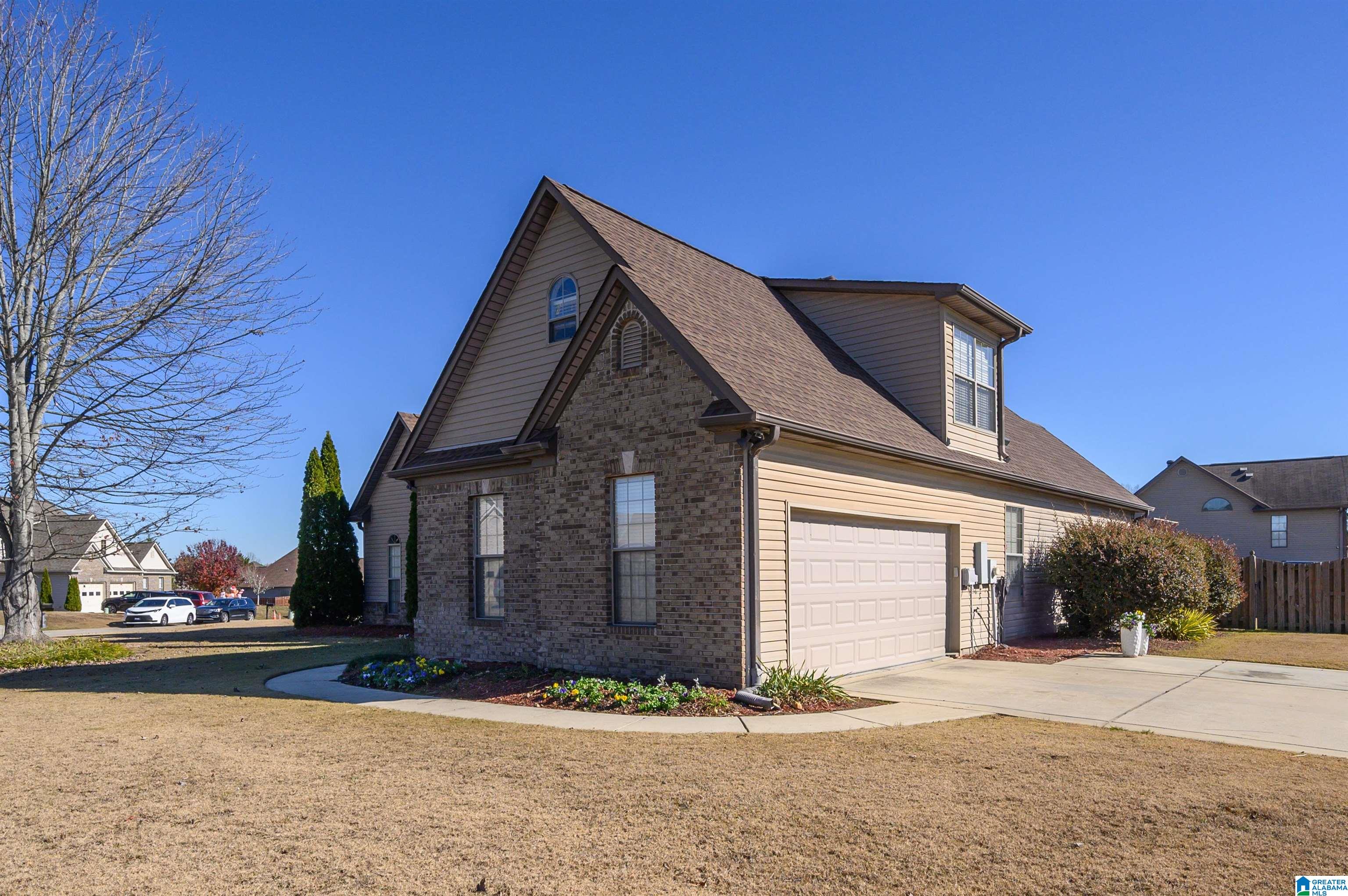 138 Addison Drive Calera, AL 35040 - Photo 2 of 43