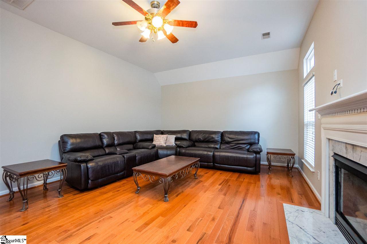 207 Ridge Bay Court Greenville, SC 29611 - Photo 10 of 35 Gallery Image 10