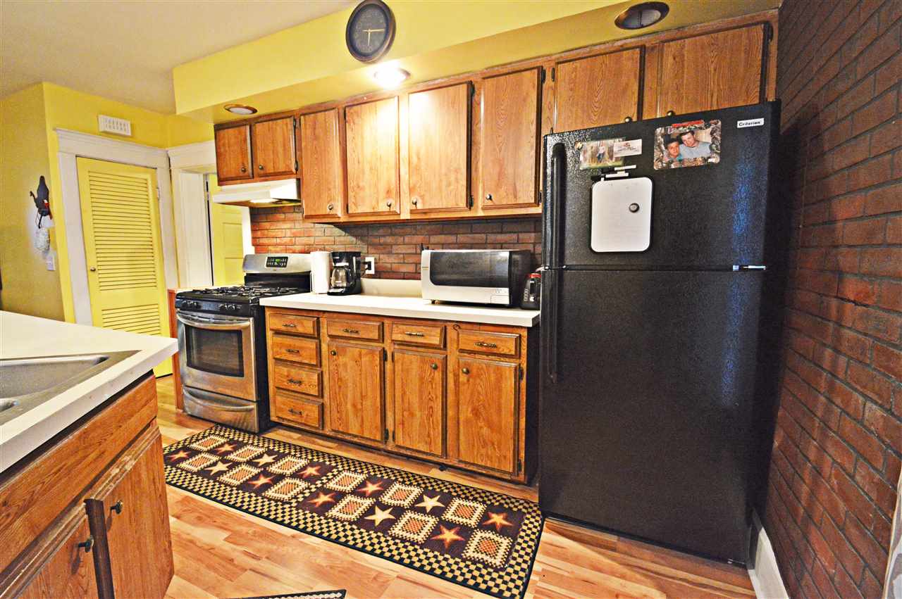 301 East Main Street Butler, IN 46721 - Photo 12 of 32