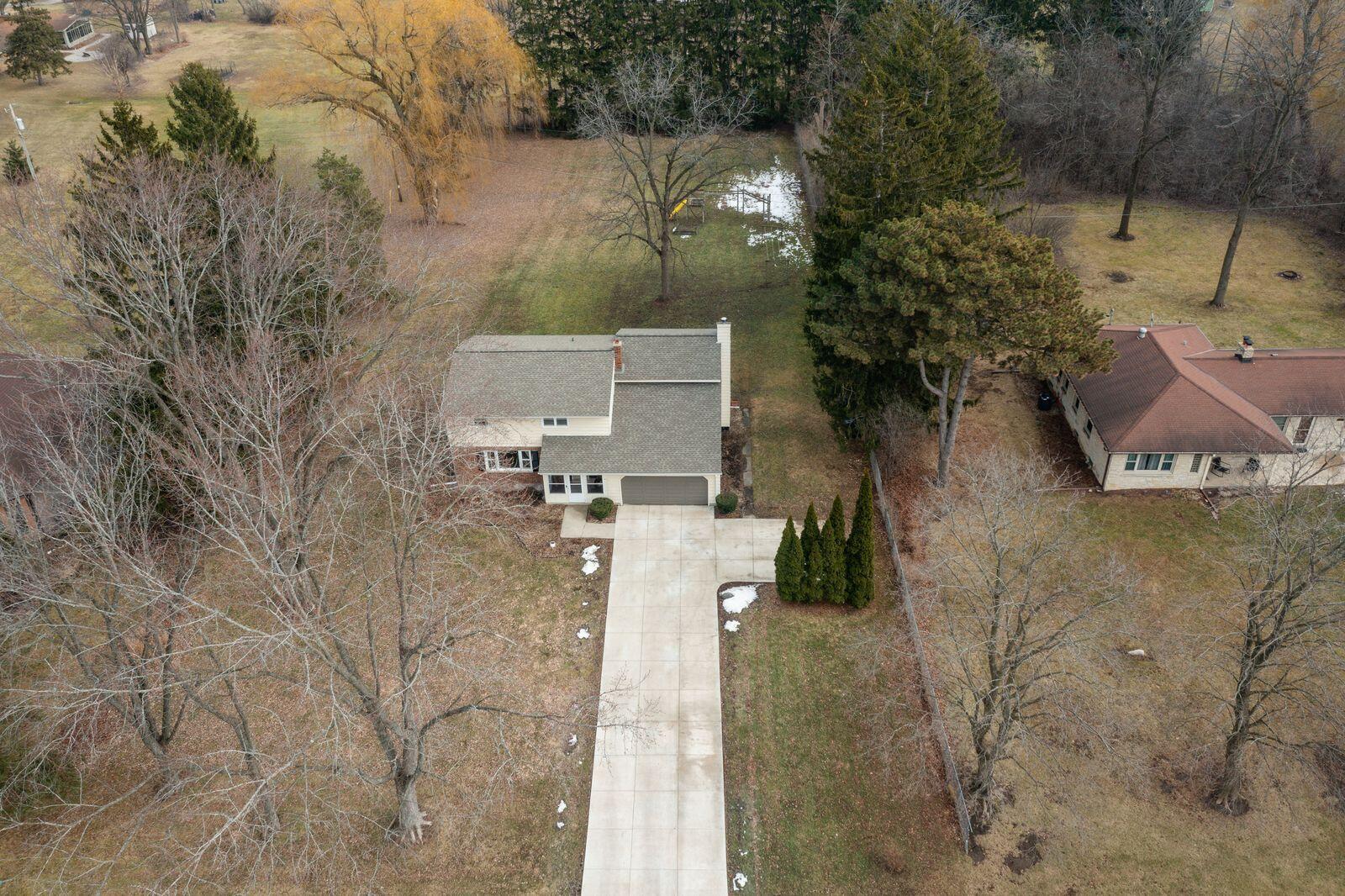 2324 South Brookland Road New Berlin, WI 53151 - Photo 2 of 56 .95 acre lot!