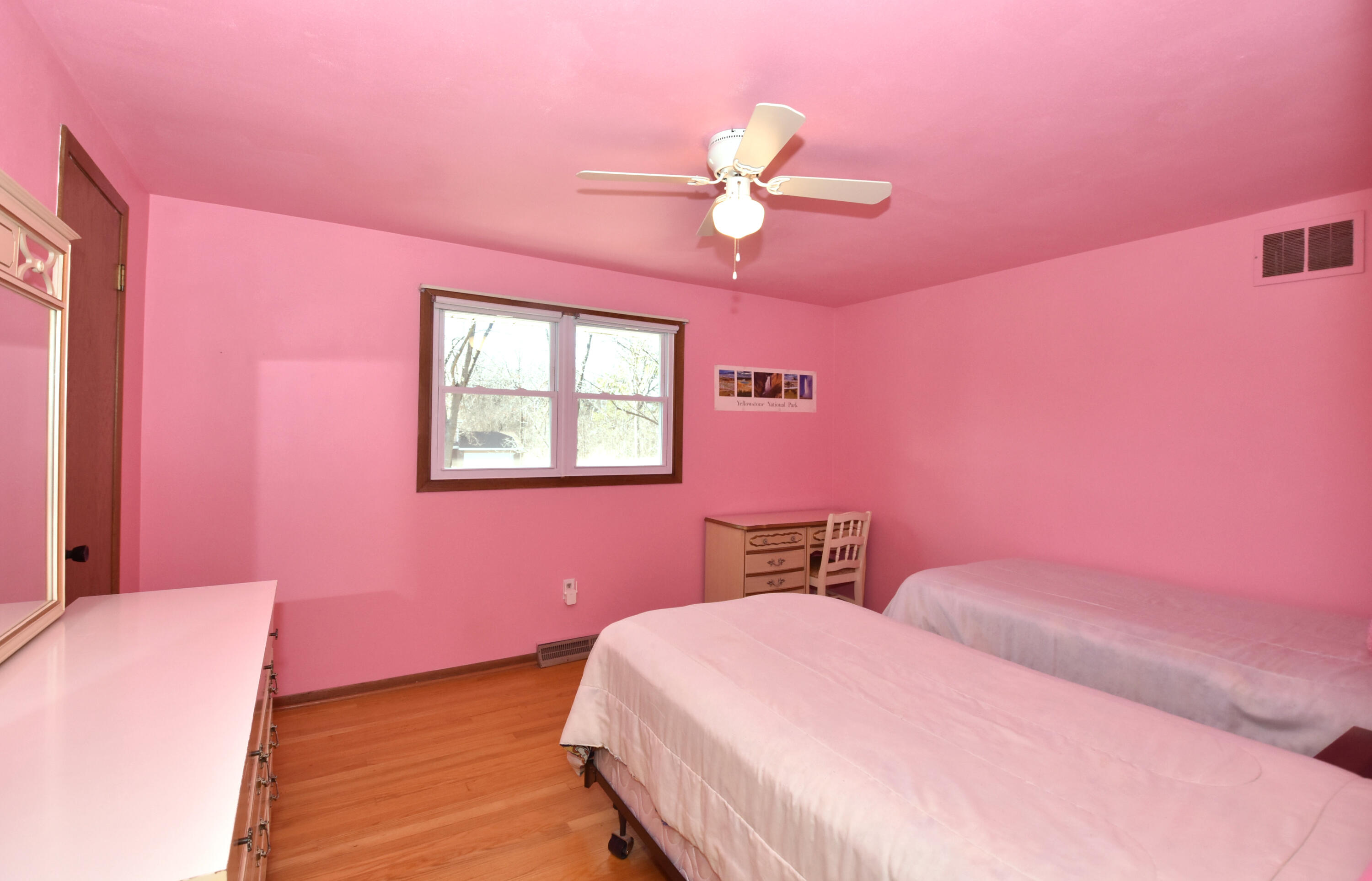 2324 South Brookland Road New Berlin, WI 53151 - Photo 28 of 56 Bedroom 3