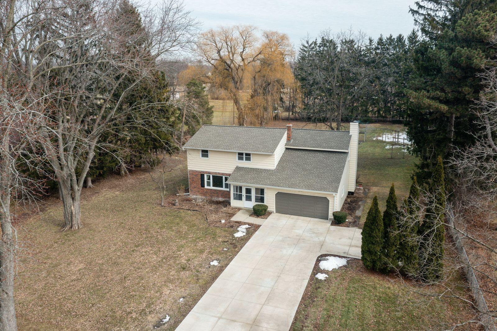 2324 South Brookland Road New Berlin, WI 53151 - Photo 49 of 56 Sky 3