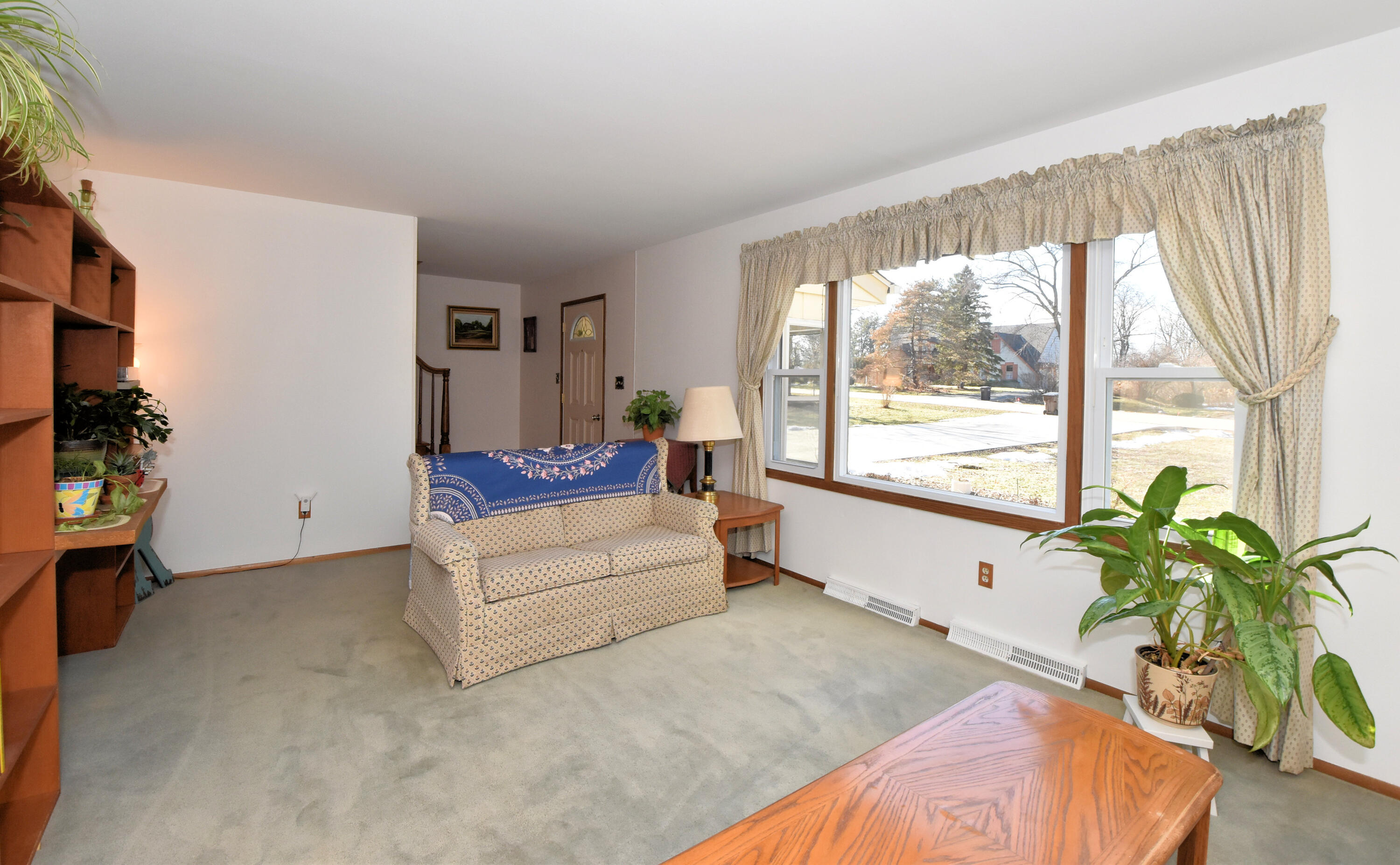 2324 South Brookland Road New Berlin, WI 53151 - Photo 5 of 56 Living room 2