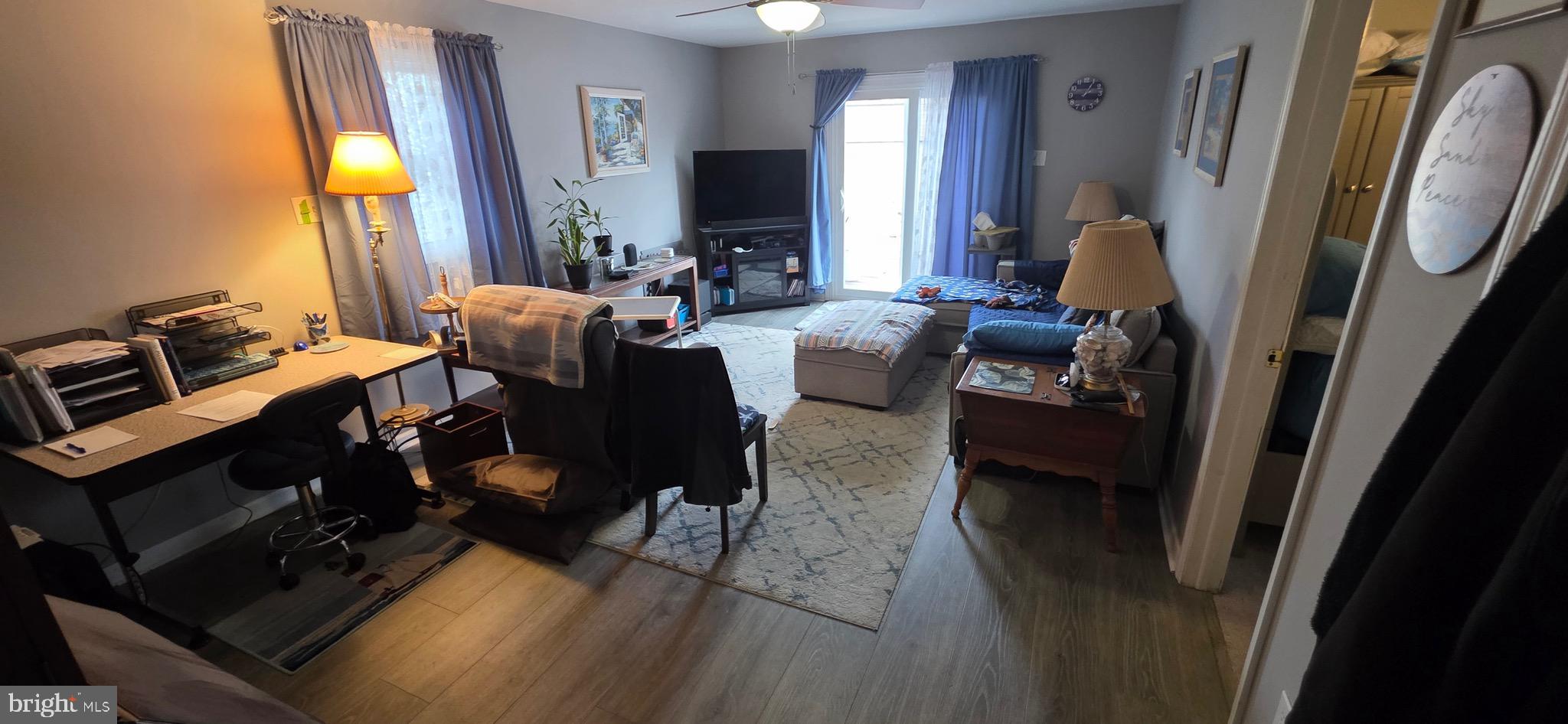 27 Indian Queen Lane Maple Shade, NJ 08052 - Photo 5 of 11