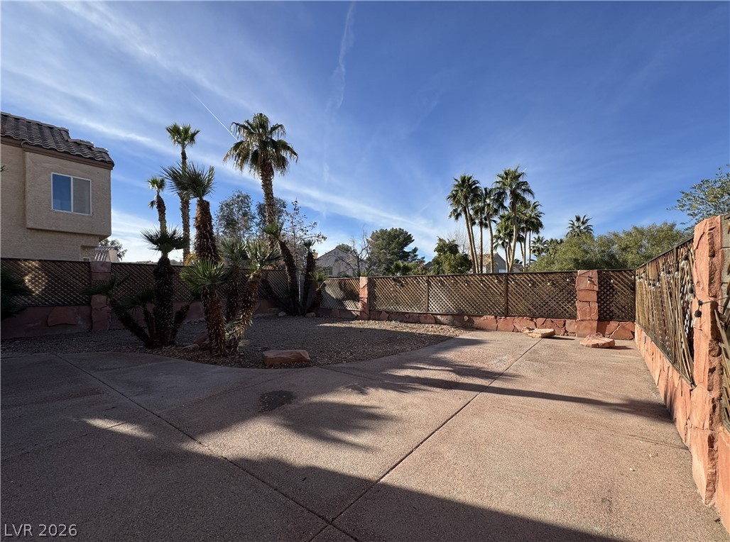 73 Sea Holly Way Henderson, NV 89074 - Photo 10 of 59