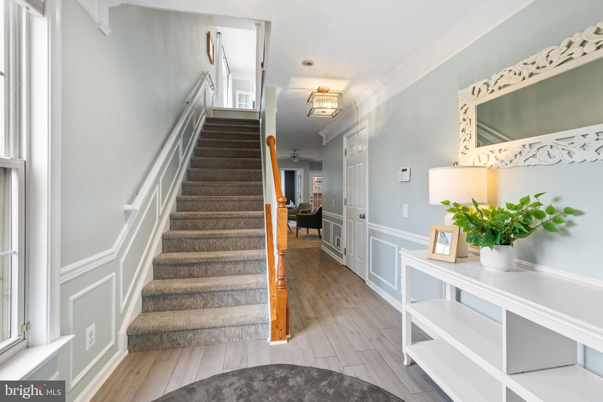 6311 Burgundy Leaf Lane Alexandria, VA 22312 - Photo 14 of 33 a view of an entryway