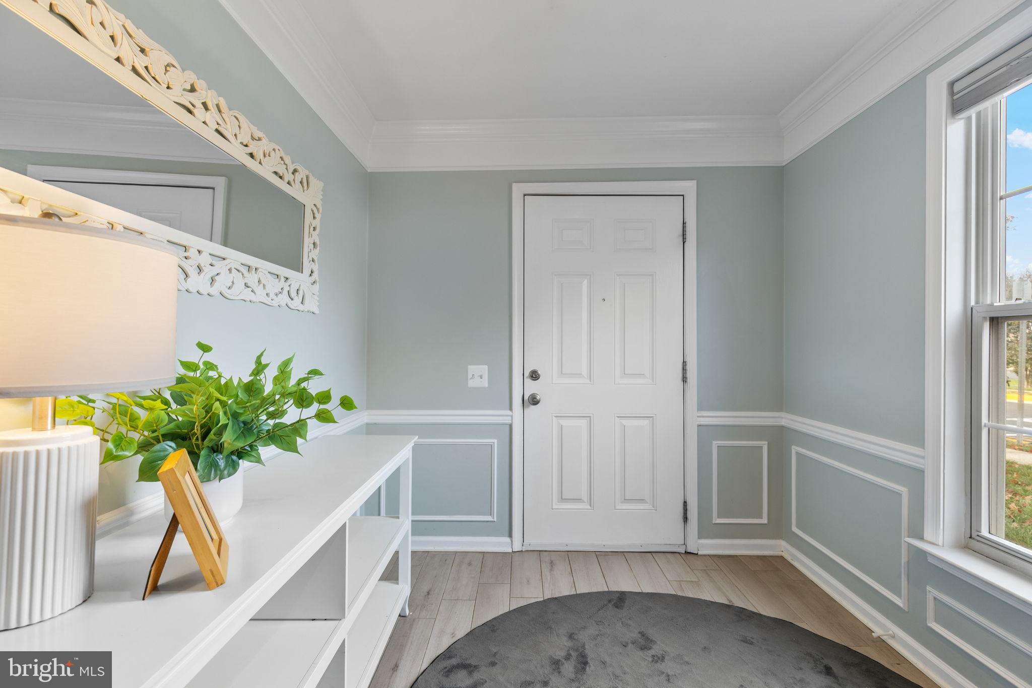 6311 Burgundy Leaf Lane Alexandria, VA 22312 - Photo 15 of 33 a view of an entryway