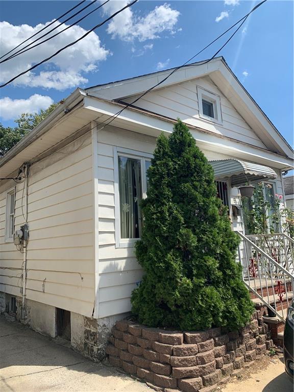 9 Matthews Place Brooklyn, NY 11236 - Photo 3 of 3