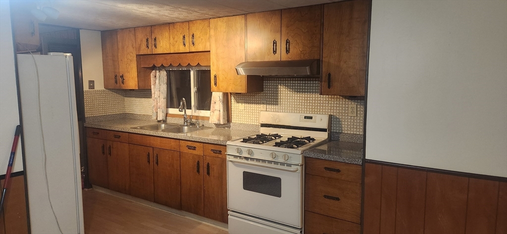 301 Bulgarmarsh Road, Unit L 29 Tiverton, RI 02878 - Photo 4 of 18 Gallery Image 4