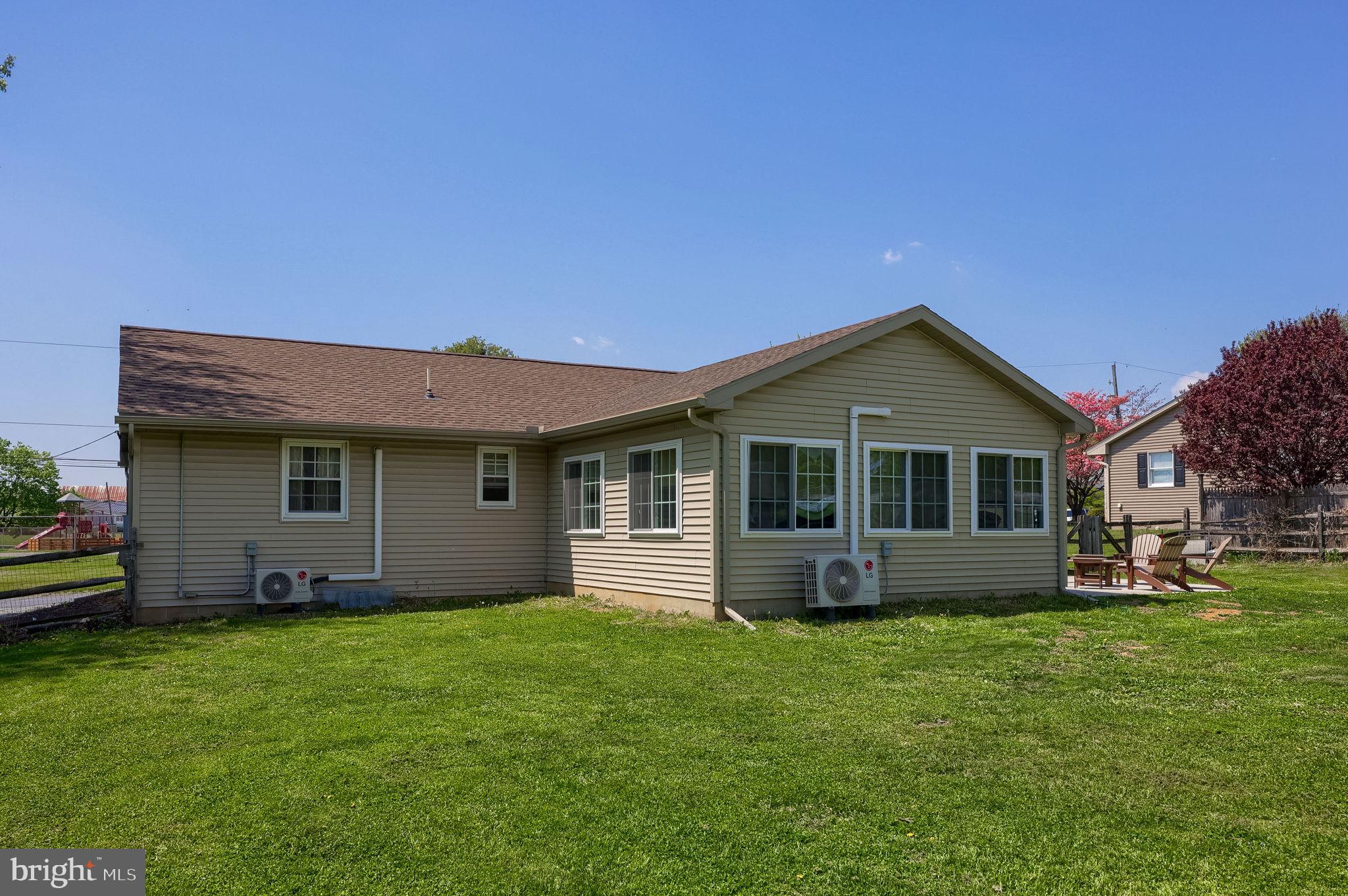 17 Hollander Road Gordonville, PA 17529 - Photo 7 of 37