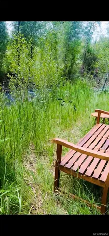 a view of an outdoor space