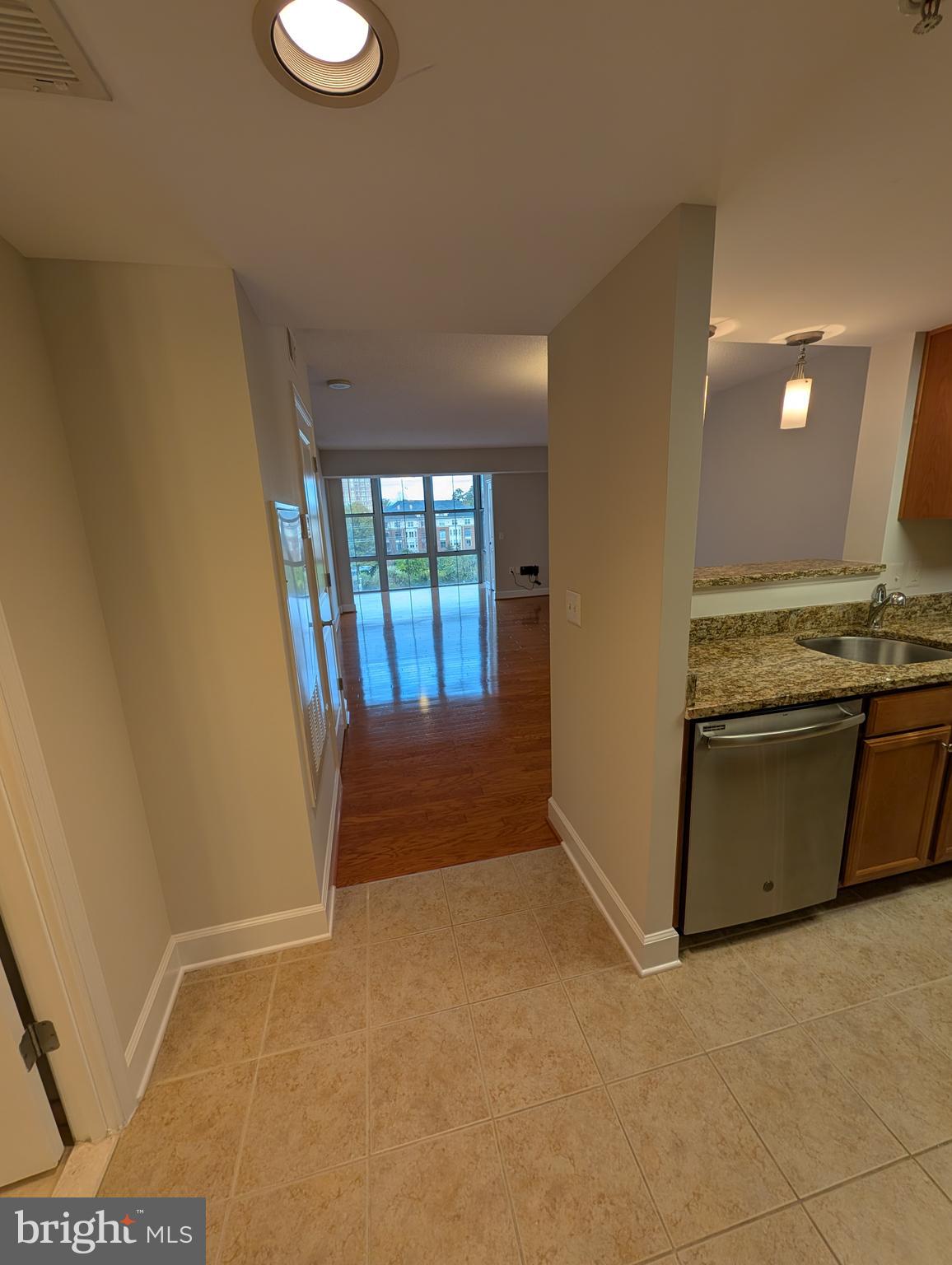 11800 Sunset Hills Road, Unit 524 Reston, VA 20190 - Photo 6 of 42