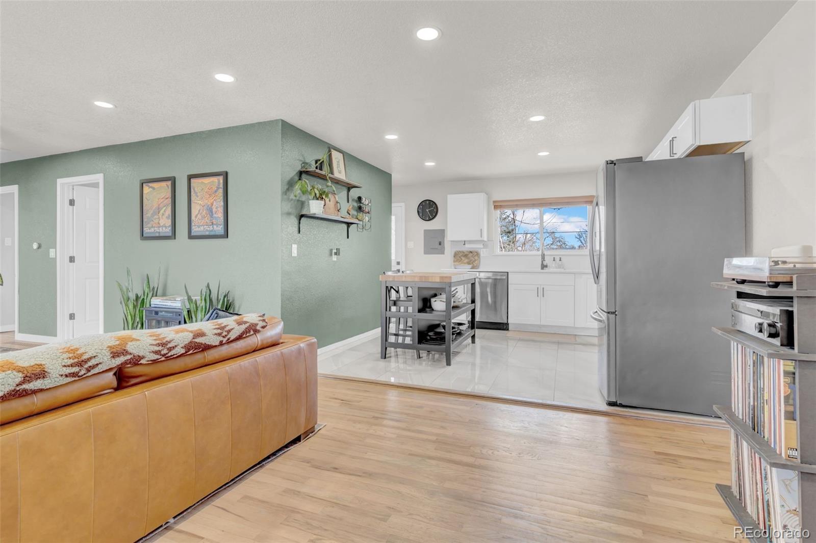 4324 Hoyt Street Wheat Ridge, CO 80033 - Photo 4 of 40