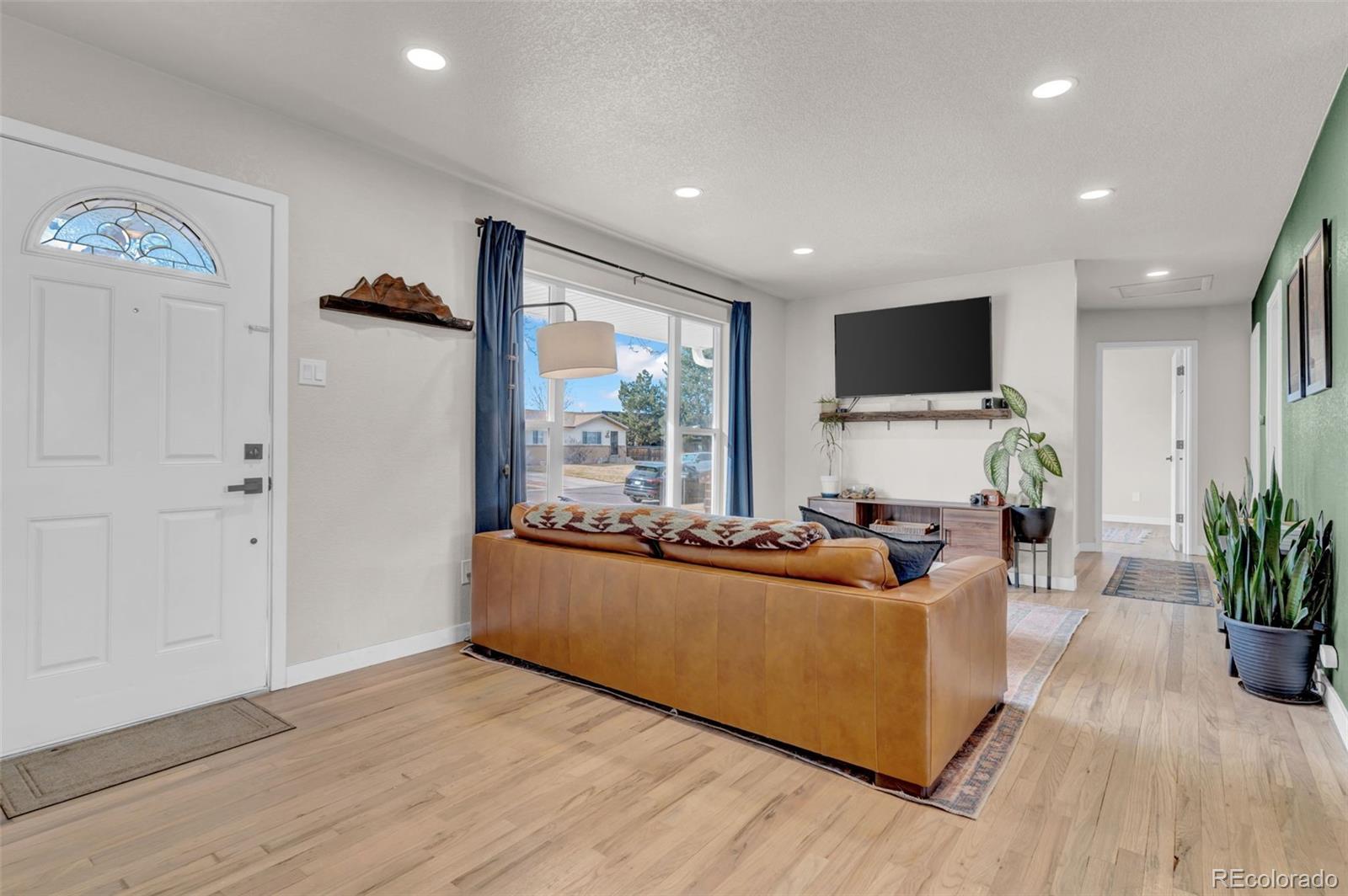 4324 Hoyt Street Wheat Ridge, CO 80033 - Photo 5 of 40