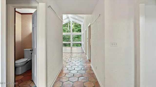 $354,900 | 555 Rusk Drive, Brandon, MS 39047