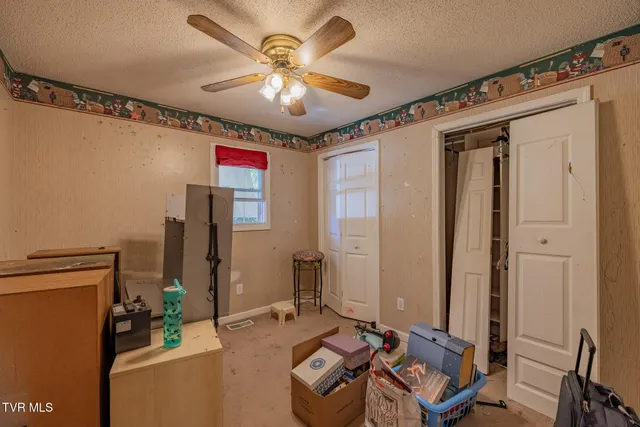 $265,900 | 481 Riverview Drive, Johnson City, TN 37601