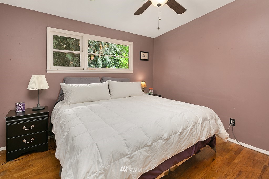 2932 Benson Road South Renton, WA 98055 - Photo 6 of 39