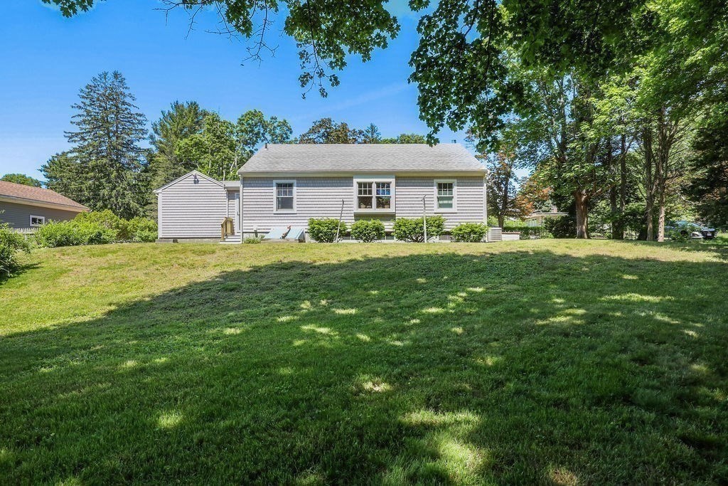 13 Center Hill Road Kingston, MA 02364 - Photo 3 of 38