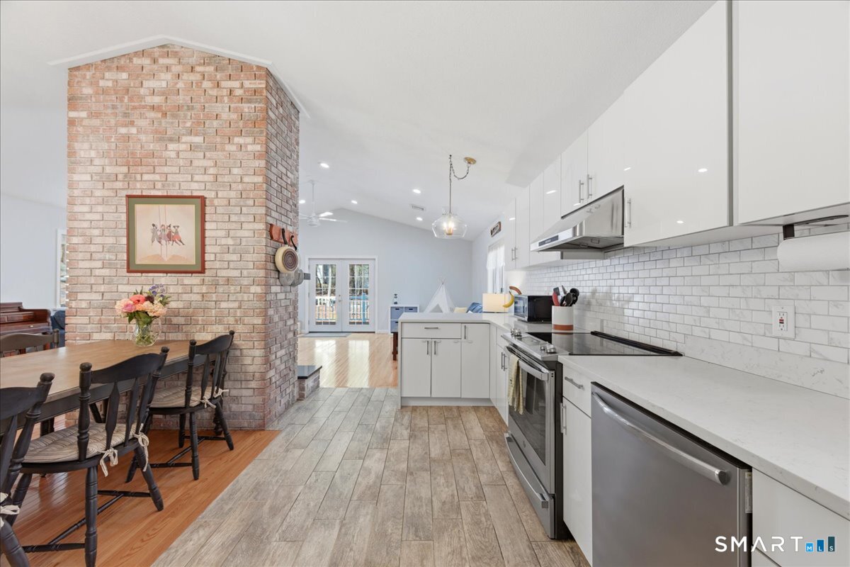 215 Cranberry Pond Road Norwich, CT 06360 - Photo 18 of 38