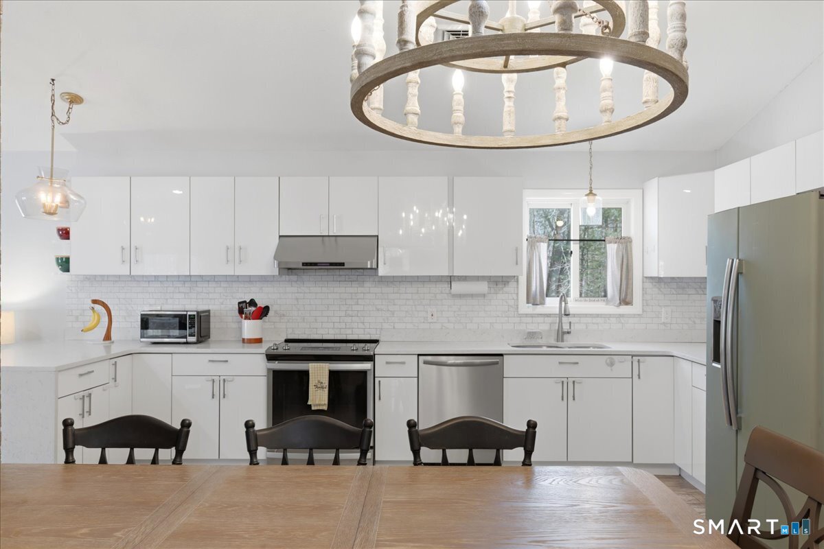 215 Cranberry Pond Road Norwich, CT 06360 - Photo 20 of 38