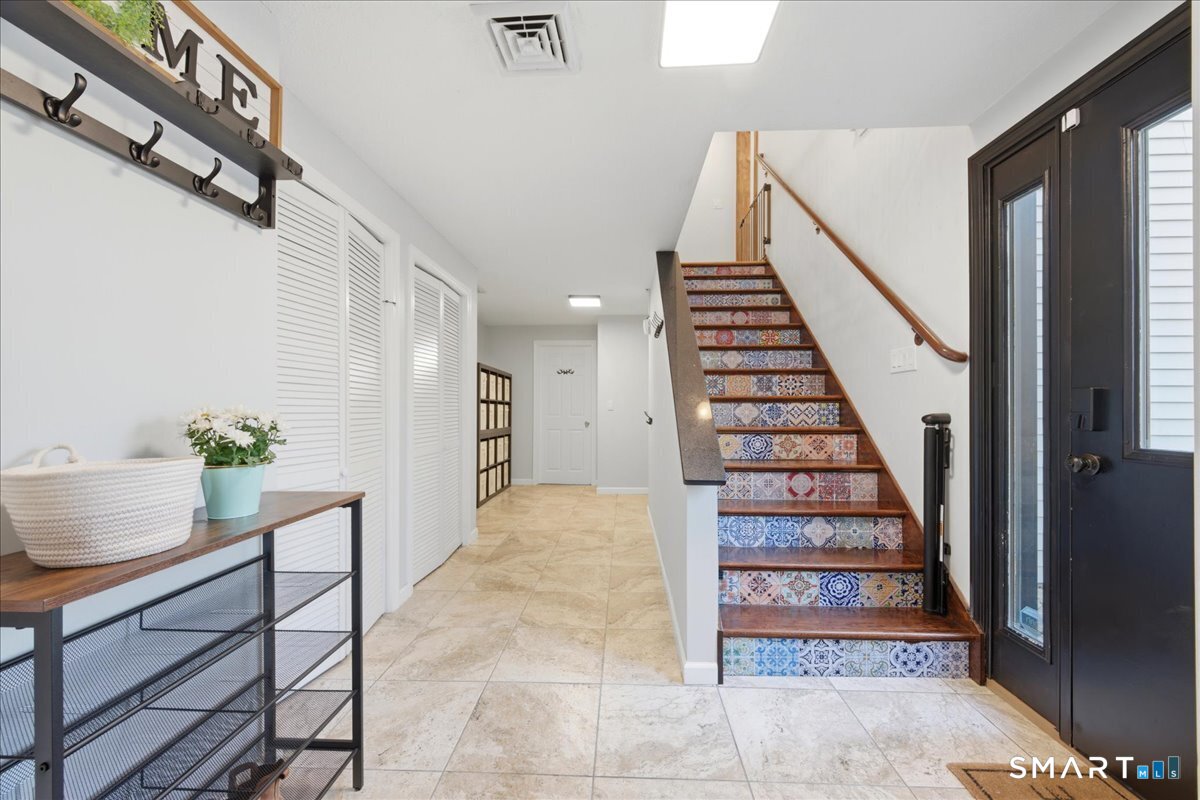 215 Cranberry Pond Road Norwich, CT 06360 - Photo 6 of 38