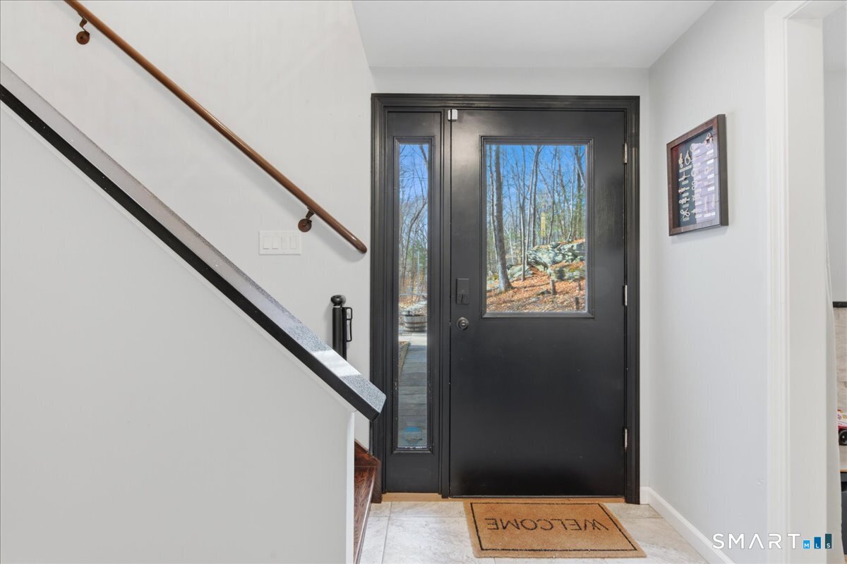 215 Cranberry Pond Road Norwich, CT 06360 - Photo 7 of 38