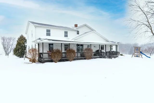 $799,900 | 2065 North 500 West, Shipshewana, IN 46565