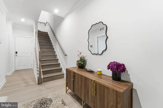 $3,800 | 2818 Dart Drive, Alexandria, VA 22306