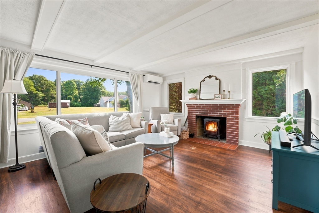 161 Stony Hill Road Wilbraham, MA 01095 - Photo 9 of 39