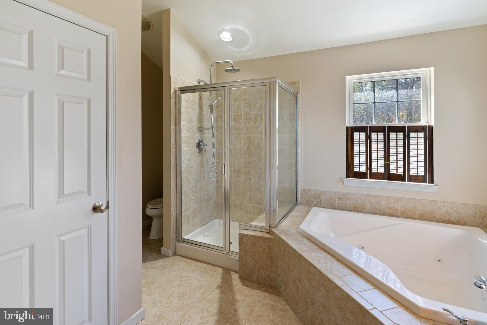 157 Overlook Road Morgantown, PA 19543 - Photo 25 of 41 Master Bath