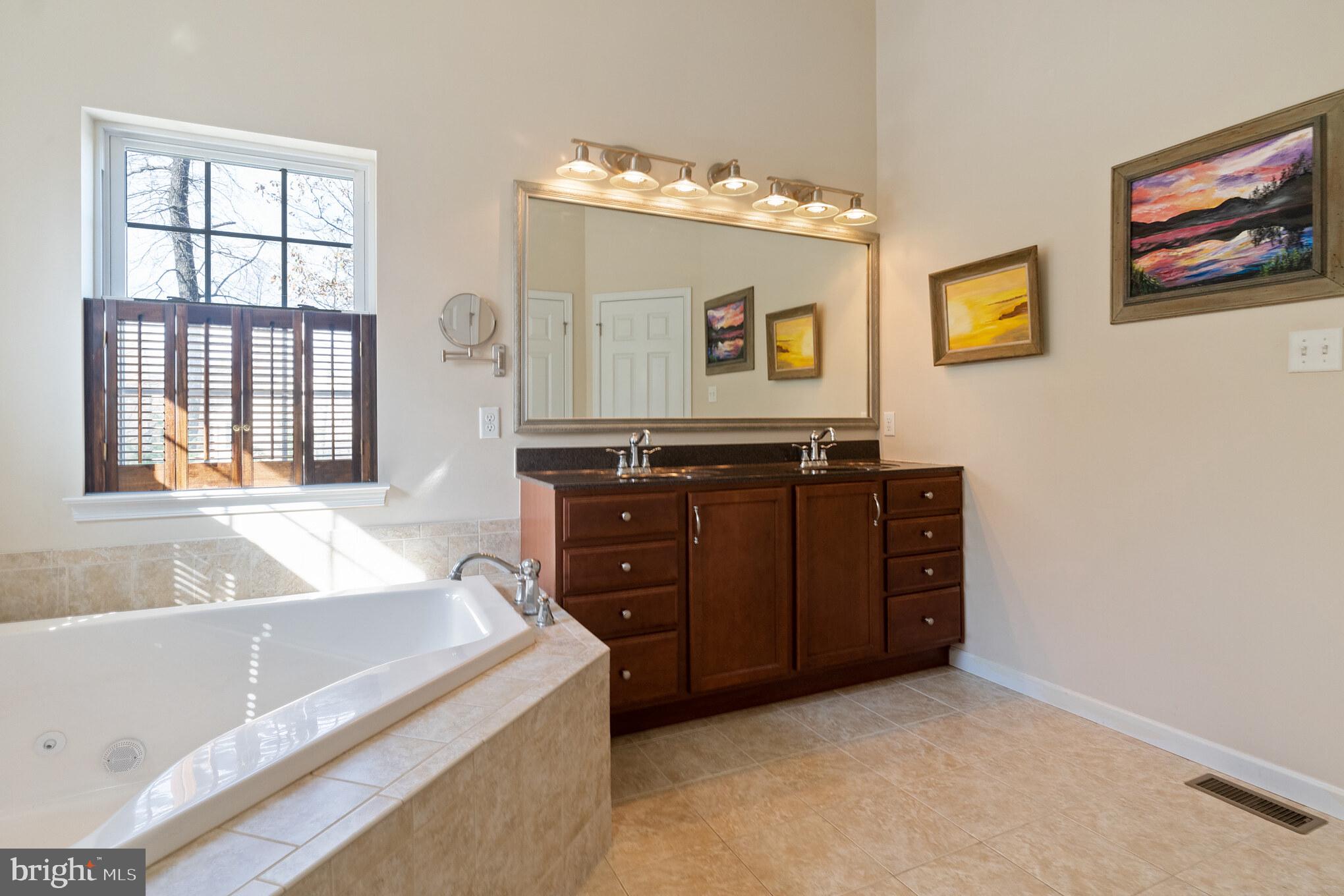 157 Overlook Road Morgantown, PA 19543 - Photo 26 of 41 Master Bath