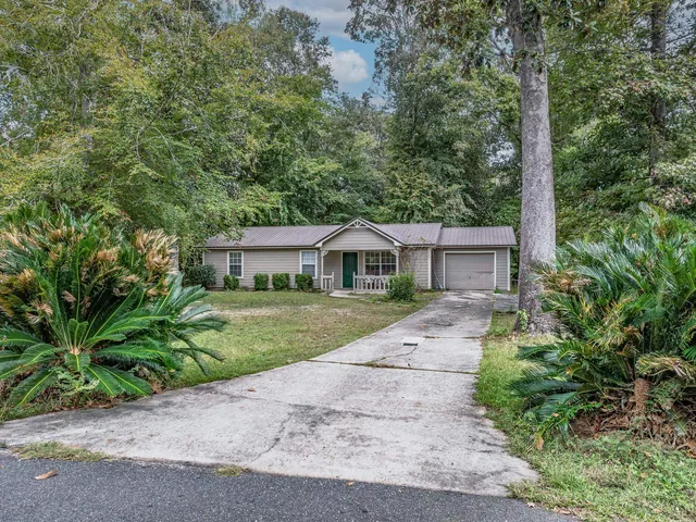 $239,900 | 143 Ann Circle, Crawfordville, FL 32327