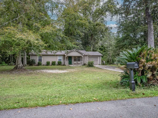 $239,900 | 143 Ann Circle, Crawfordville, FL 32327
